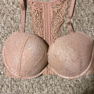 Victoria's Secret Lace Push-Up Bra in Peach